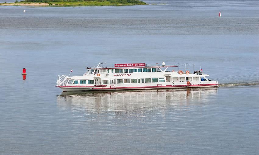 Детские праздники и школьные выпускные на теплоходе